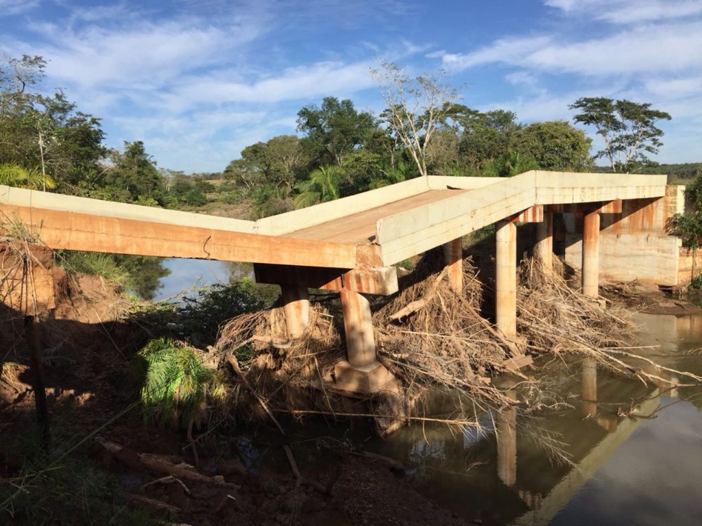 Governo do Estado entrega ponte que desabou em 2018 em Jardim