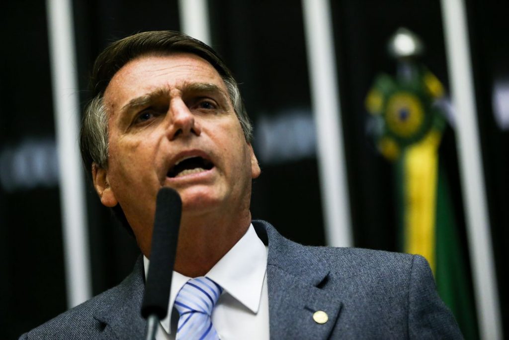 Reprovação do governo Bolsonaro cresce e chega a 38%