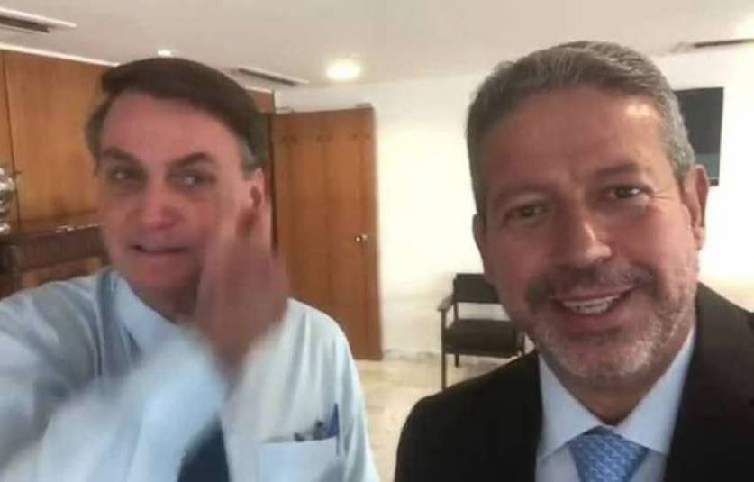 Governo Bolsonaro nomeia mais um servidor indicado pelo Centrão