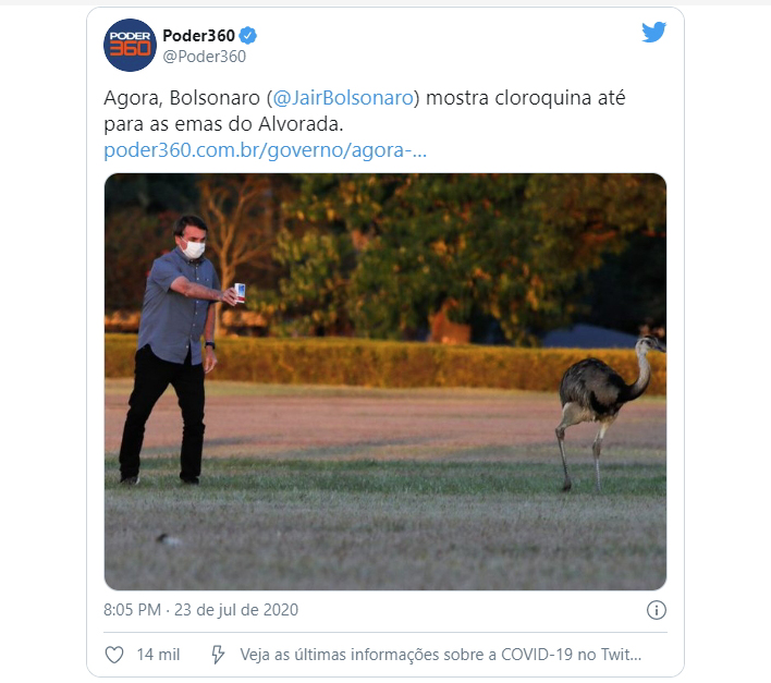 Bolsonaro faz propaganda de cloroquina para emas no Palácio do Planalto
