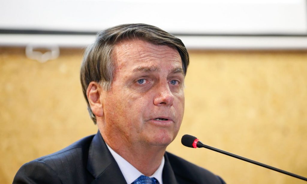 Bolsonaro diz que está recebendo sugestões para recuperação da economia