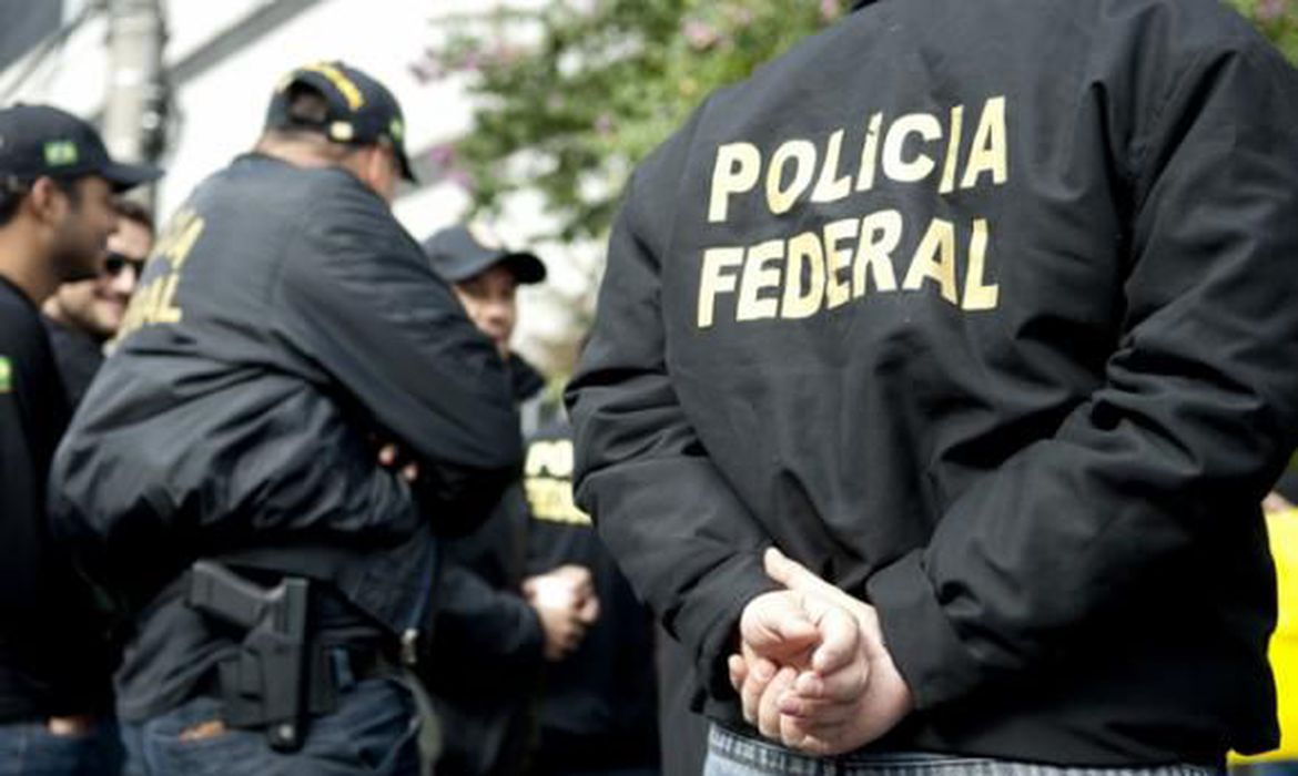 Operação da PF combate tráfico de drogas no Brasil e Paraguai