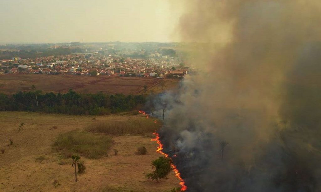 Deputados visitam áreas afetas por incêndios no Pantanal