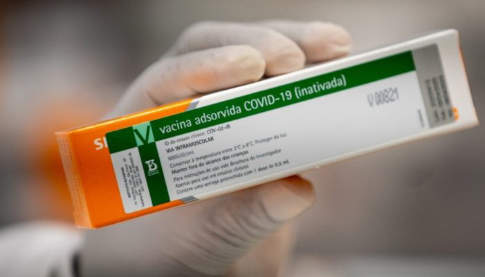 Anvisa avalia novo pedido de uso da vacina CoronaVac em crianças