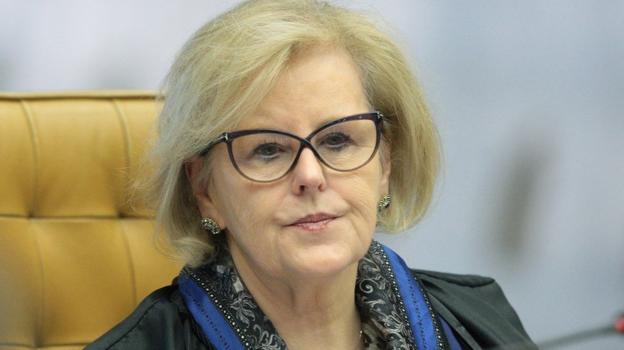 Caso Covaxin: Bolsonaro pede ao STF para Rosa Weber arquivar inquérito